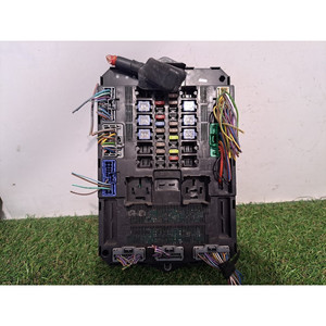 JAGUAR XF Series DX2314B476AG 224DT diesel 2179 FUSE <b>HOLDER</b> <b>CONTROL</b> UNIT (11>15) - Product Image 1