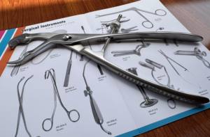 Pince de réduction de maintien d'os extrémité supérieure/inférieure Instruments d'orthopédie vétérinaire Mahersi - Product Image 2