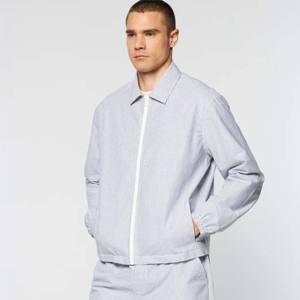 Chaqueta de tela Oxford personalizada de alta calidad para hombres y mujeres: Prendas de Vestir exteriores duraderas e impermeables - Product Image 5