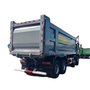 Camion benne d'occasion HOWO TX 8 4 12 roues Euro II Diesel Conduite à gauche 31-40T - Product Image 1