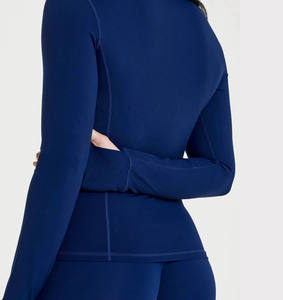 Taille haute Lon Top Vente en gros Nouveaux vêtements de sport Ensemble de fitness pour femmes Vêtements de yoga pour la salle de sport Ensemble de yoga Haut à manches longues et leggings - Product Image 2