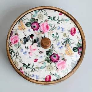 Wholesale High Quality Wooden Chapati <b>Box</b> <b>Decorative</b> Carving Flip Top <b>Lid</b> Spoon Included for Roti Tortillas Food Presents - Product Image 1