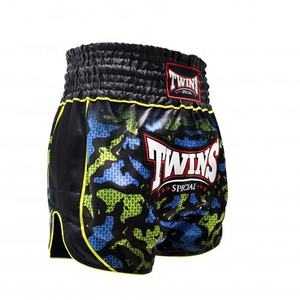 Vêtements d'entraînement de kickboxing sur mesure de qualité supérieure, shorts de Muay Thai Twins, broderie du logo sur le devant, shorts de combat MMA respirants - Product Image 5