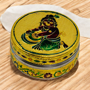 Smart Fashion Deal Acero inoxidable Chapado en oro Meenakari Dibba Rajasthan Diseño moderno religioso para regalos de decoración del hogar - Product Image 2