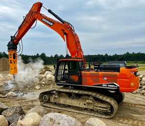 Excavatrice hydraulique Doosan DX490LC 49 tonnes Équipement de construction lourd Haute performance Machine de terrassement Meilleure offre de réduction - Product Image 1
