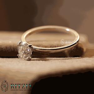 Anillo de compromiso estilo solitario diamante corte redondo para mujer - Product Image 2