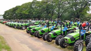 Deutz fahr รถแทรกเตอร์รถแทรกเตอร์รถแทรกเตอร์รถแทรกเตอร์ที่ดูยอดเยี่ยม - Product Image 2
