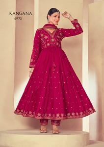 Vestido Anarkali de trabajo de secuencia de seda con bordado Georgette de imitación de diseñador por Fab Zone - Product Image 3