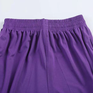 Pantalones cortos de fútbol de suministro directo de fábrica con nombre y número personalizado OEM Logo corte automatizado para hombres adultos servicio OEM - Product Image 3