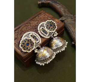 Léger argent et plaqué or vêtements pour femmes couleur bleue fait à la main conception sur mesure vêtements de fête vêtements de mariage Jumka - Product Image 1