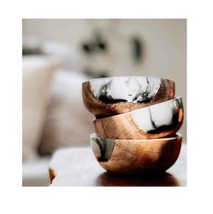 Bol moderne en résine fait à la main poli finition brillante look artistique élégant adapté à la décoration de table ou au style d'intérieur de maison - Product Image 2