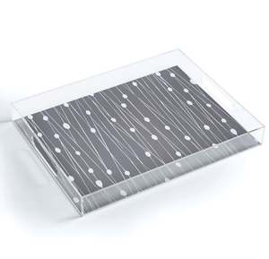 Elegante plato de acrílico transparente para servir Diseño único Perfecto para exhibir y servir comida en hogares, hoteles y restaurantes - Product Image 6