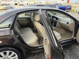 AUDI A4 2.0T PREMIUM QUATTRO d'occasion 2011 (conduite à gauche/droite) - Product Image 4