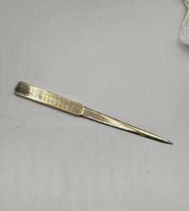 Abridor de letras de latón grabado en latón AK en pieza de lujo con acabado pulido para decoración de oficina/artículo de vajilla - Product Image 5