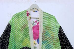 Chaqueta de Kimono de seda polivinílica de mezcla de seda Bata corta de seda polivinílica para mujer - Product Image 4