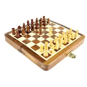 Ensemble d'échecs magnétique pliable en bois décent fabriqué à la main avec pièces magnétiques et serrure Meilleur cadeau pour enfants et adultes