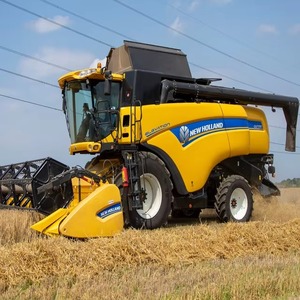 รถเกี่ยวข้าว New-Holland CR9060 เครื่องจักรกลการเกษตรคุณภาพดีสำหรับการเก็บเกี่ยวข้าวและข้าวสาลี - Product Image 3