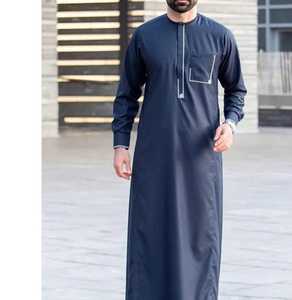2025 Thobes blancs sur mesure pour hommes vêtements islamiques de haute qualité broderie dorée meilleur prix exportateur décontracté léger - Product Image 5