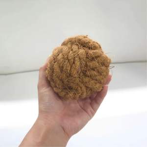 High Quality Vietnamese Manufacturer Factory Price Wholesale Durable Natural Coir Ball Classic Dog & <b>Cat</b> Teeth Cleaning <b>Chew</b> <b>Toy</b> - Product Image 3