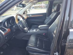 Jeep Grand Cherokee Overland 4WD 2013 d'occasion, conduite à gauche, norme Euro III, 50 001 à 75 000 miles, 150 à 200 ch - Product Image 3