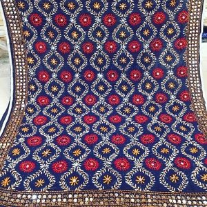 Premium Jaipur Handmade Phulkari Scarfs Dupatta Cotton Phulkari Dupatta Embroidered Mirrorwork Chunni for Wholesale Price - Product Image 3