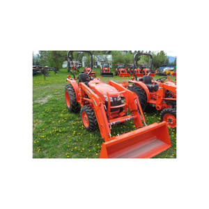 HST Tractor de precisión y potencia combinado Kubota L Series - Product Image 6