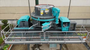 190-250 t/h <span class=keywords><strong>VSI</strong></span>-Brecher Zum Verkauf, Vertikalwellen-Prall brecher mit geschlossenem <span class=keywords><strong>Rotor</strong></span>, 2 Jahre Garantie