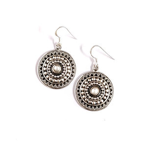 Boucles d'oreilles en perles de 15,4 grammes - Product Image 1