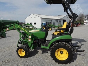 Tracteur à chenilles JOHHN DEERE 2025R 2019, moteur 21HP, pompe à engrenages, boîte de vitesses - Product Image 2