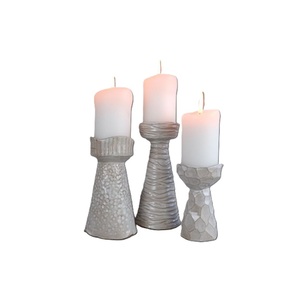 Portavelas decorativo artesanal de madera Premium de diseño artístico de diseño clásico de llegada superior para boda y fiesta - Product Image 1