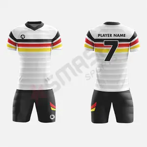 Top performance customized breathable team wear soccer uniform High quality customized team wear soccer jerseys and shorts