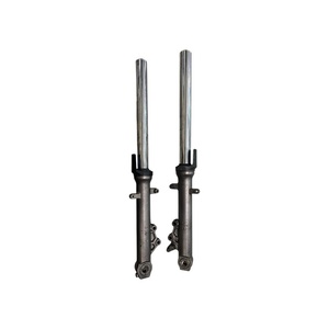 Paire de fourches avant complètes d'origine Kawasaki 2001 ER-6N, composant essentiel de direction de moto - Product Image 1