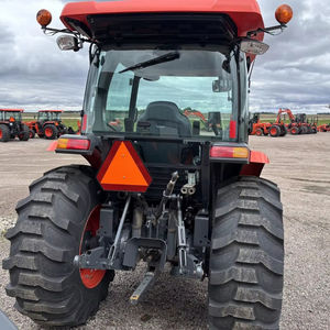 Tractor de Ruedas KUBOTA L4060 2022 Usado en Venta con Cargador LA805, Cubo de 72\", Cabina con Calefacción, Aire Acondicionado y Radio - Product Image 6