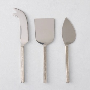 Ensemble de couteaux à fromage en métal finition blanc et or pour événements et dîners de luxe, outils à fromage en acier inoxydable pour cadeaux de mariage - Product Image 4