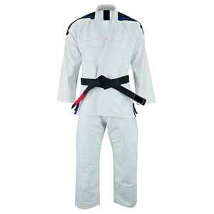 Uniforme de karate superior desarrollado para rutinas estrictas de artes marciales que garantiza comodidad, precisión y movilidad. - Product Image 2