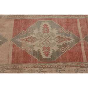 Alfombra Turca Vintage, Alfombra de 3.1x10.4 pies, Alfombra Roja con Diseño Floral - Product Image 4