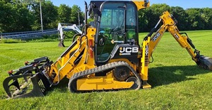 รถตักล้อยางตีนตะขาบ JCB 1CXT สำหรับขาย - Product Image 4