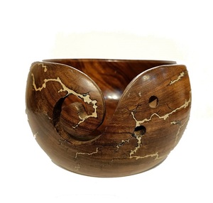 Bol de fil en bois de Sesham 6X4 avec arbre de Noël gratuit suspendu parfait porte-fil en bois pour tricoter et crocheter - Product Image 5