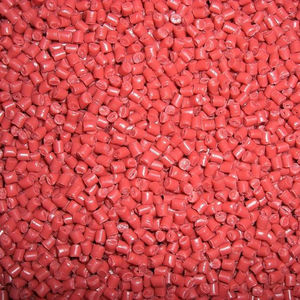 Fabrication de raccords en PVC, fourniture en gros de granulés PP recyclés, granulés PP naturels, polypropylène, matériau noir à vendre - Product Image 1