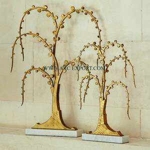 Aluminum Leaf Designer Fancy Tabletop Sculpture With Silver Ware Object and Sculpture for Best Sale Indoor Home Decor Sculpture - Product Image 4