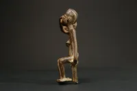 Artefacts en laiton de finition antique décoratifs pour la maison moderne et les décorations de table d'hôtel de fournisseur indien
