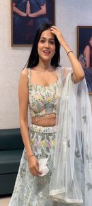 Elegante pesado Organza seda Lehenga Choli moda indio paquistaní codificación bordado lentejuelas trabajo con Cancan & Canvas Patta - Product Image 3