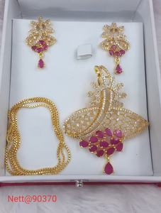 ชุดสร้อยคอและต่างหูสำหรับผู้หญิงที่ไร้กาลเวลาเหมาะสำหรับงานแต่งงานฟังก์ชั่นแบบดั้งเดิมสวมใส่ตามเทศกาลและงานปาร์ตี้ที่หรูหรา - Product Image 2