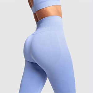 Pantalones de yoga de cintura alta para mujer, suaves, ecológicos, de alta calidad, leggings reciclados para realzar los glúteos. - Product Image 3