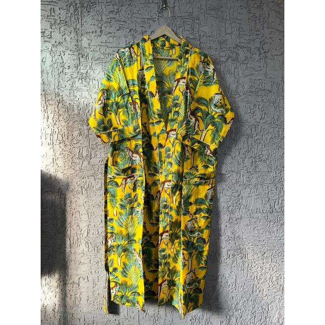 สีเหลือง