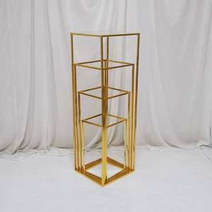 Support floral en métal pour mariage avec cadre carré pour événement, fête, banquet, table, scène d'hôtel, décoration de centre de table, utilisation de présentoir - Product Image 4