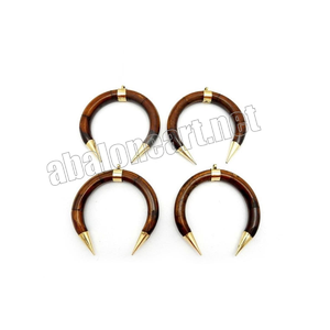 Meilleur prix, collier ras du cou en corne plaqué platine de style vintage, fabriqué à la main en Inde, respectueux de l'environnement, options personnalisables pour unisexe - Product Image 5