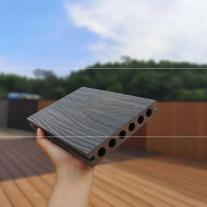 Revêtement de terrasse extérieur en WPC brossé moderne et robuste, résistant aux UV et imperméable, pour projets de paysagisme extérieur - Product Image 4