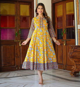 Vestido Anarkali de Maternidad de Rayón con Estampado Floral Amarillo para Mujer, con Cuello Redondo y Mangas 3/4, Diseñado para un Uso Cómodo - Product Image 1