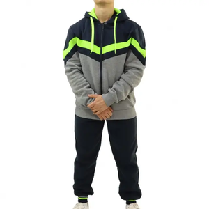Nouveaux ensembles de sport de gymnastique pour hommes ensembles de survêtements pour hommes en plein air sweats à capuche pour hommes ensembles de course de survêtement de haute qualité - Product Image 2